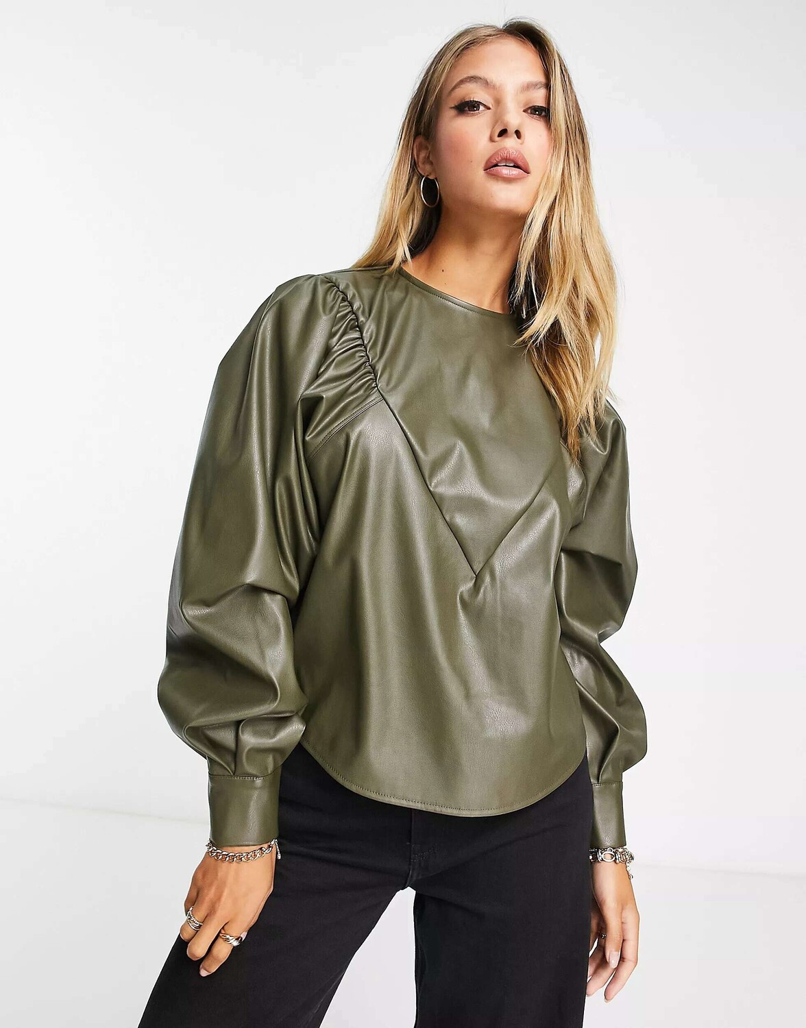 

Блуза из чистого полиуретана со швами ASOS цвета хаки