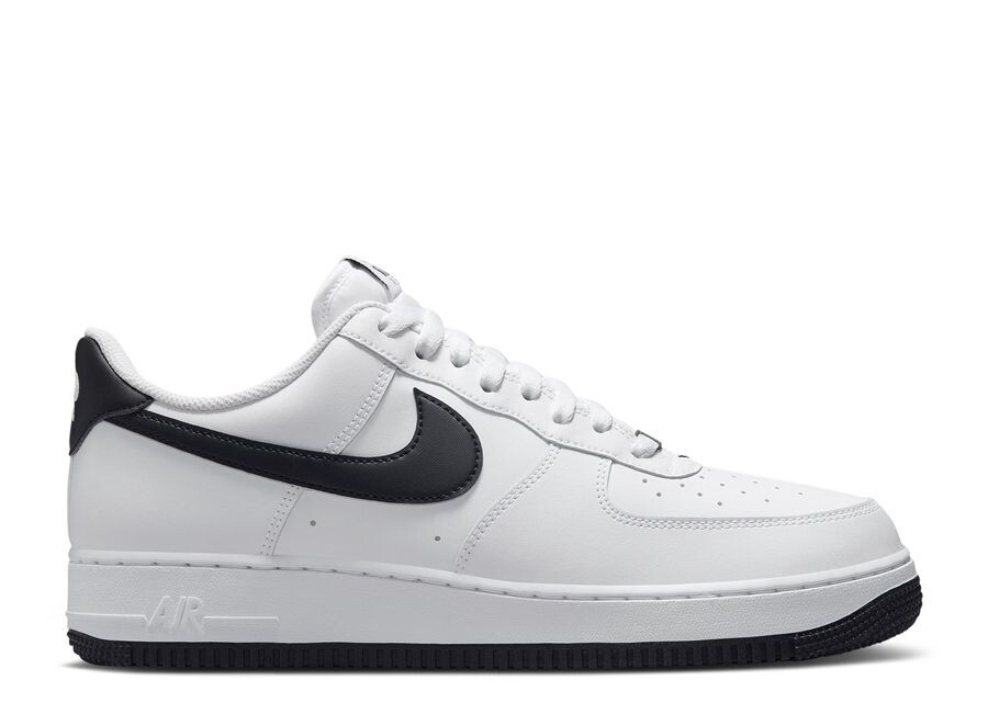 

Кроссовки Nike Air Force 1 '07 'White Black Outsole', белый