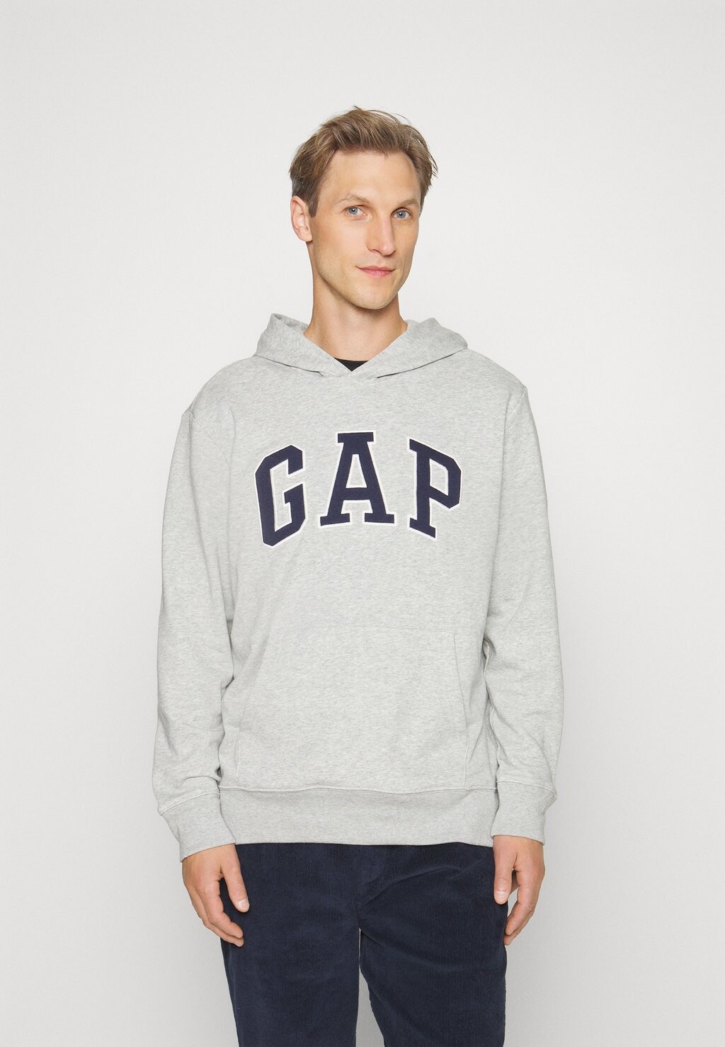 

Толстовка ARCH GAP, серый вереск