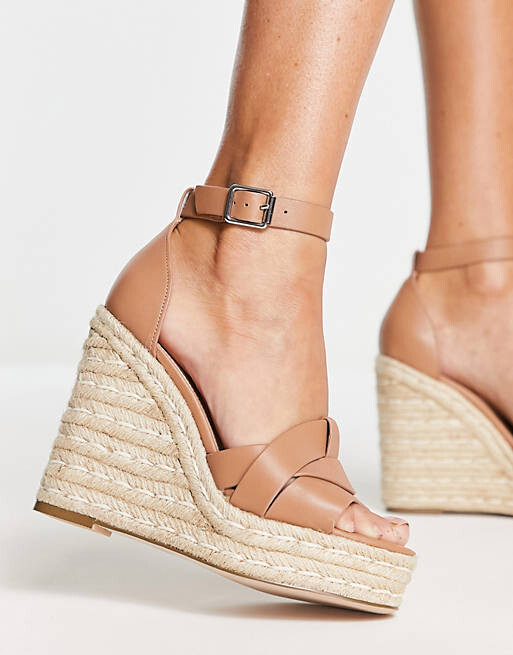 

Эспадрильи на танкетке Steve Madden Sivian из верблюжьей кожи с перекрестными ремешками