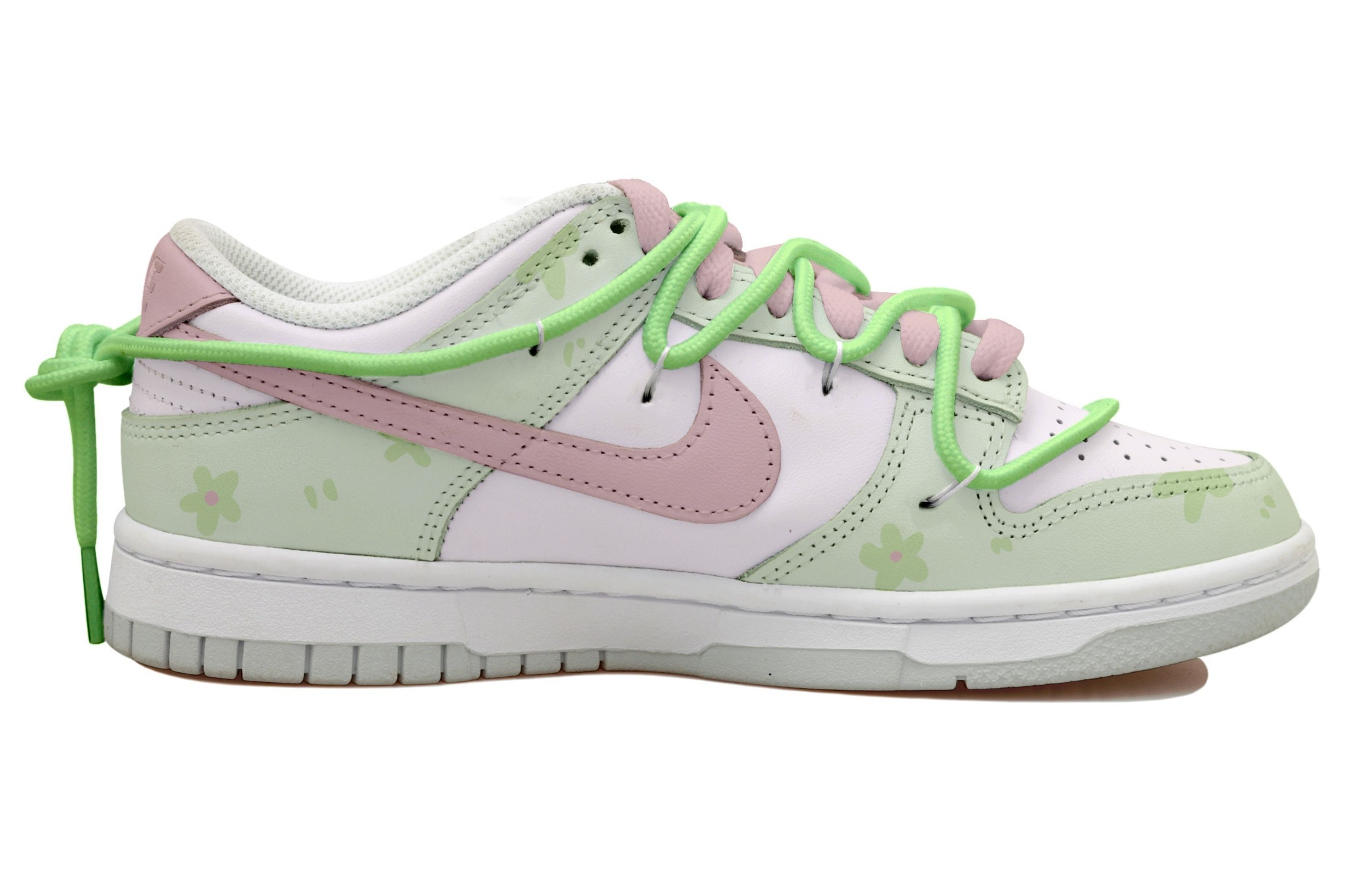 

Кроссовки Nike Dunk Skateboarding Shoes Women's Low-top White/green/pink, цвет Pink Moon/Nori/Magnet