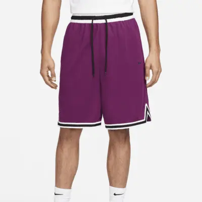 

Шорты Nike Dri-FIT DNA, цвет Sangria/Black