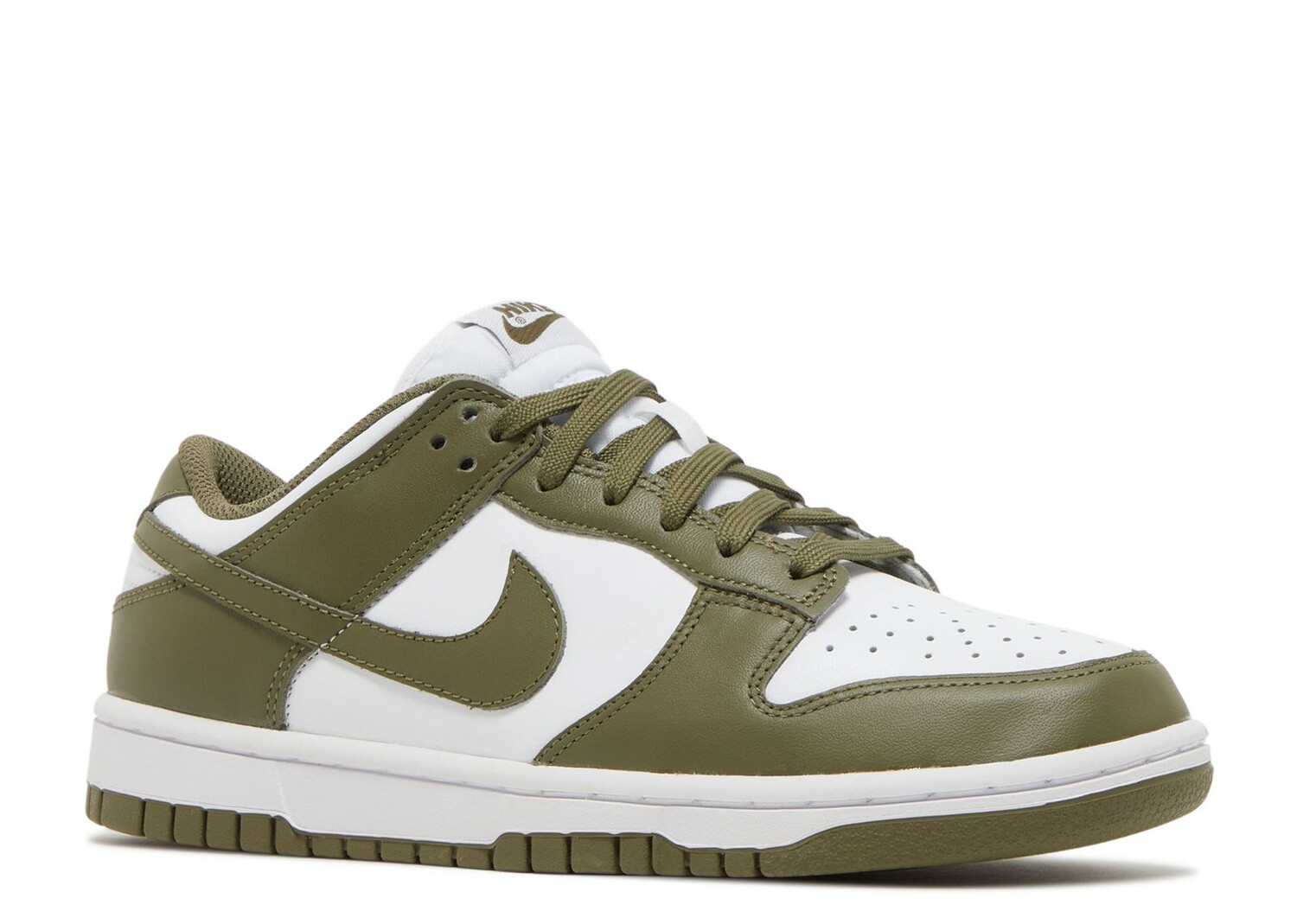 Зипка найк оливковая. Air force оливковые. Nike olive. Nike dunk dusty olive. Найк 24.