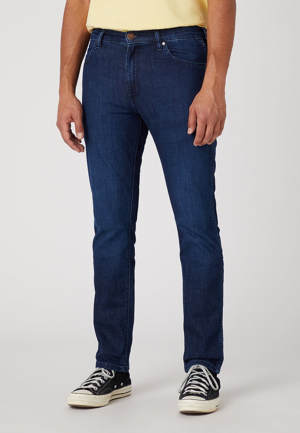 

Джинсы прямого кроя Wrangler