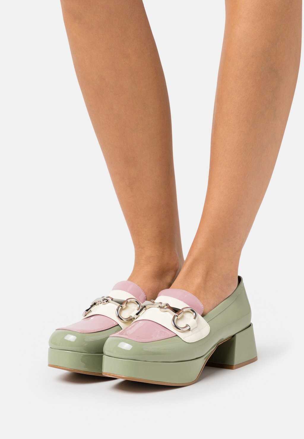 

Туфли на платформе Jeffrey Campbell