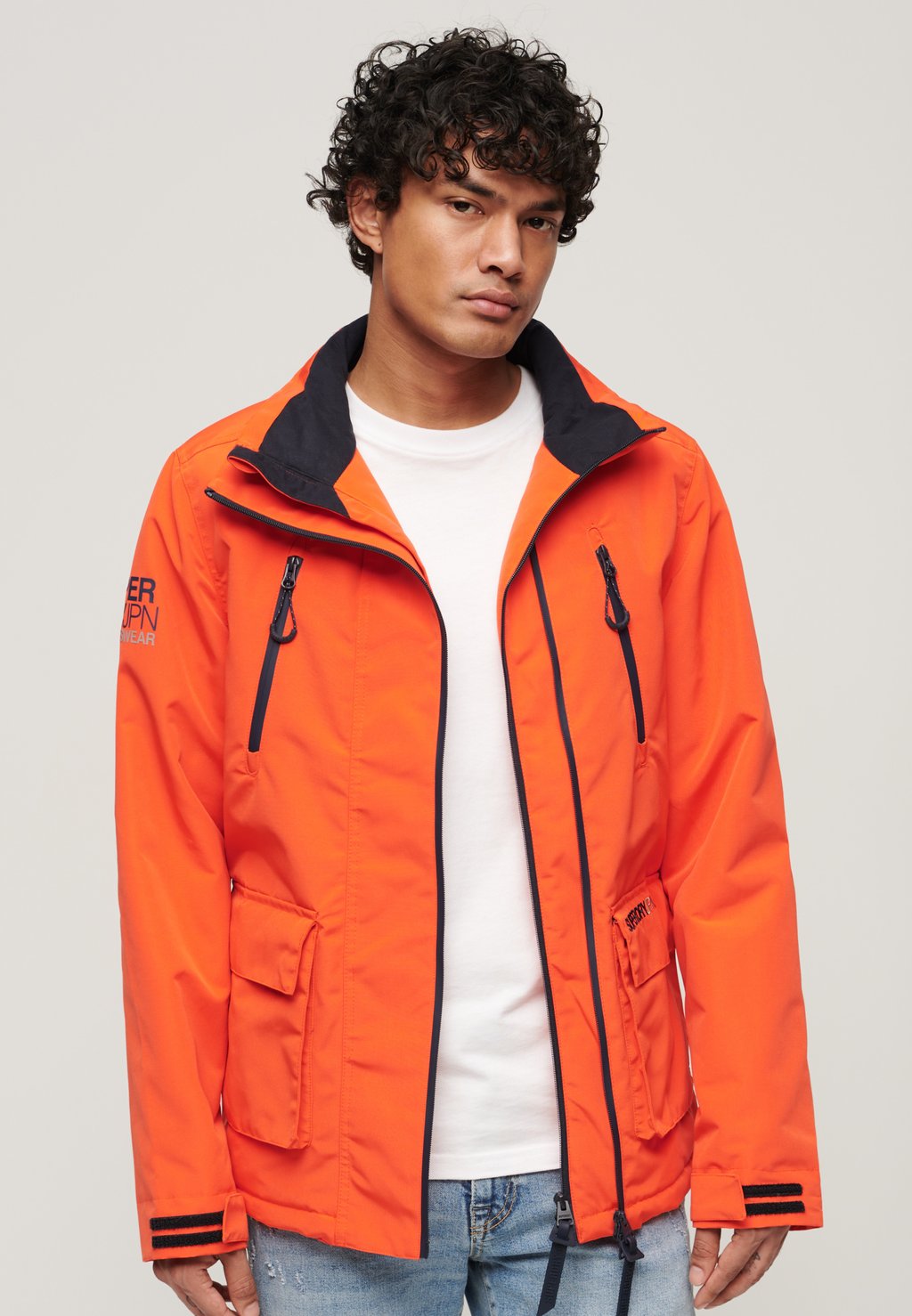 Демисезонная куртка ULTIMATE Superdry, цвет bold orange