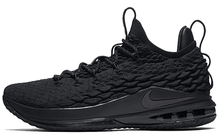 

Кроссовки Nike LeBron 15 Low Blackout