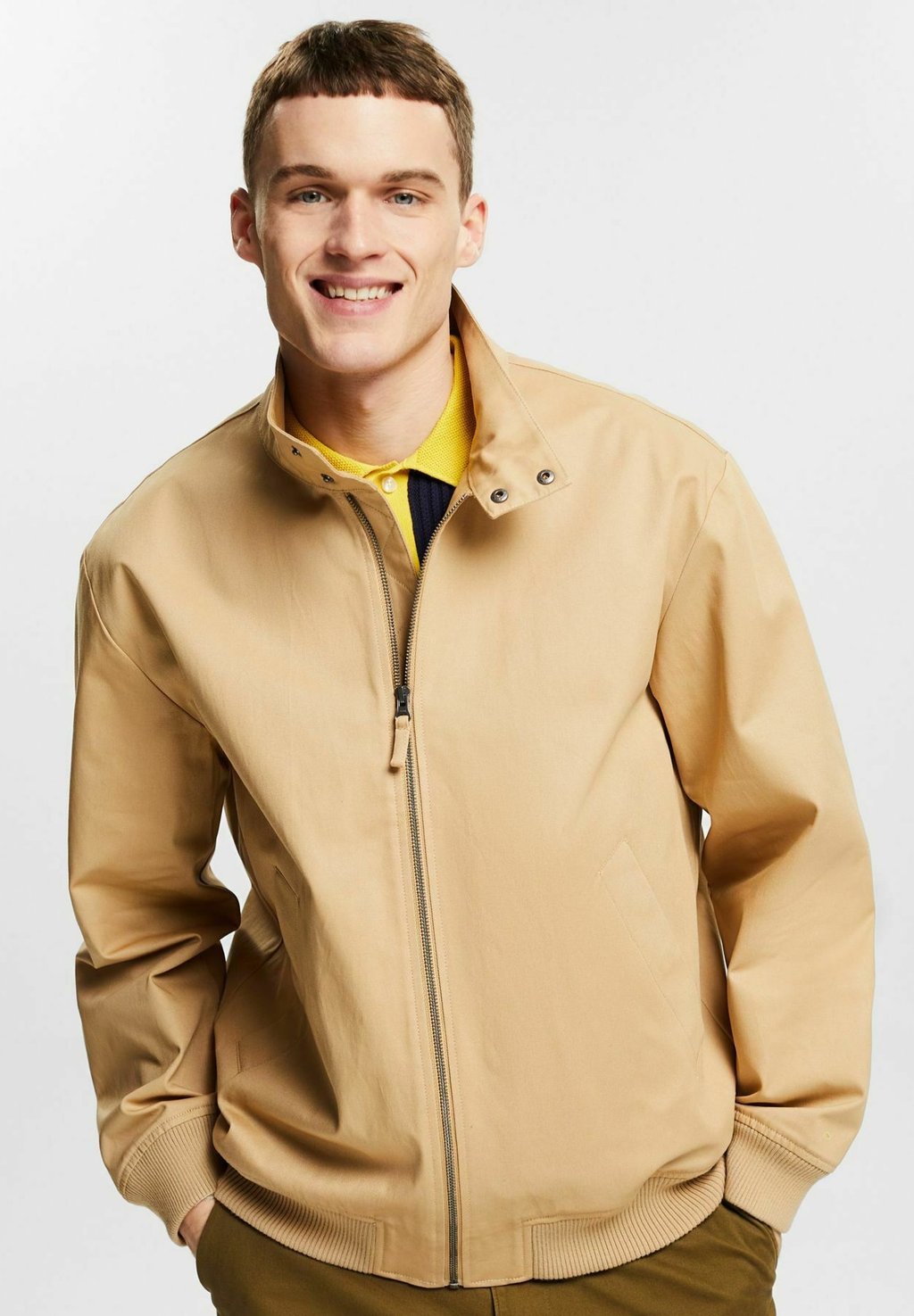 Демисезонная куртка Esprit, цвет beige