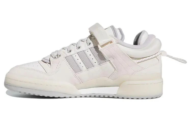 

Кроссовки Adidas Originals Forum Buckle Low Bad Bunny