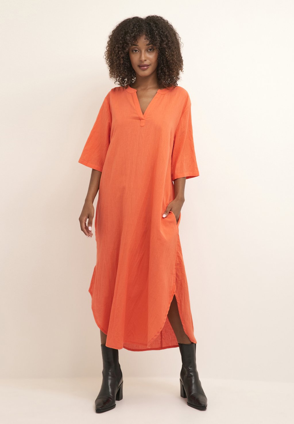 Летнее платье ярко-оранжевого цвета Kaffe цена и фото
