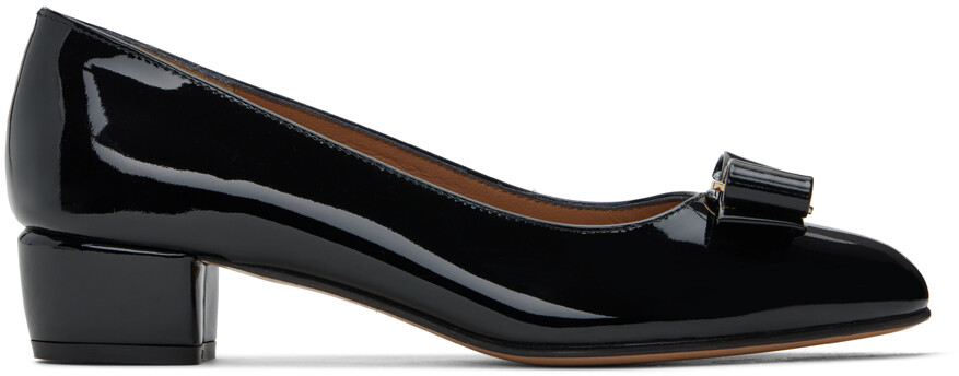 

Черные туфли Vara на каблуке с бантом Ferragamo