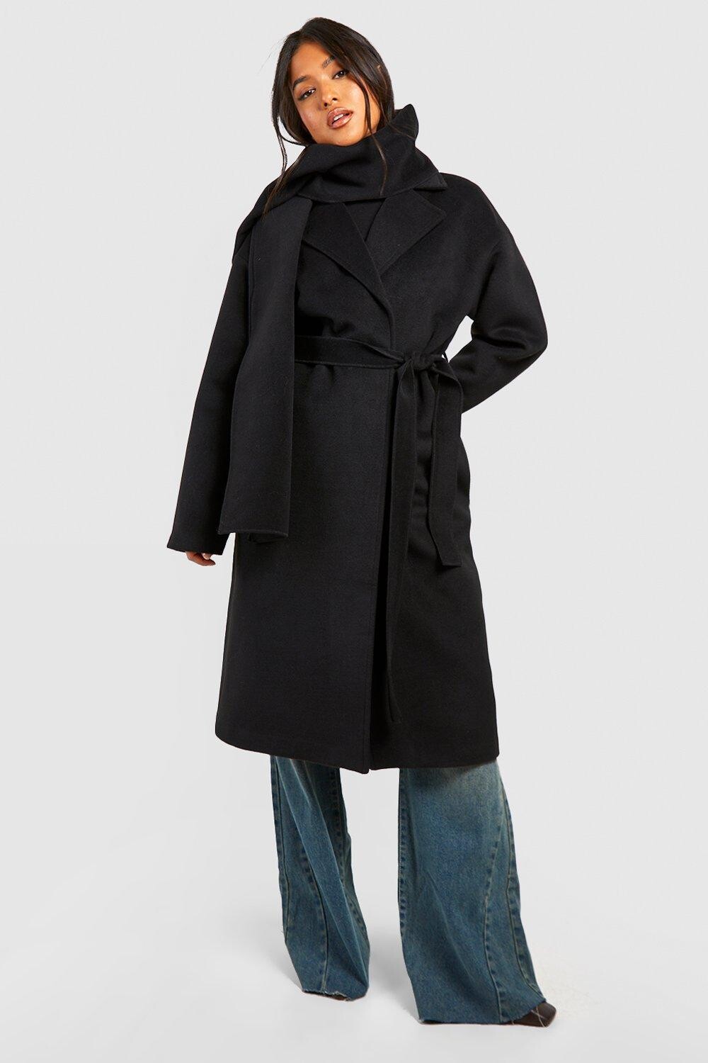 

Шерстяное пальто с запахом Petite и шарфом boohoo, черный