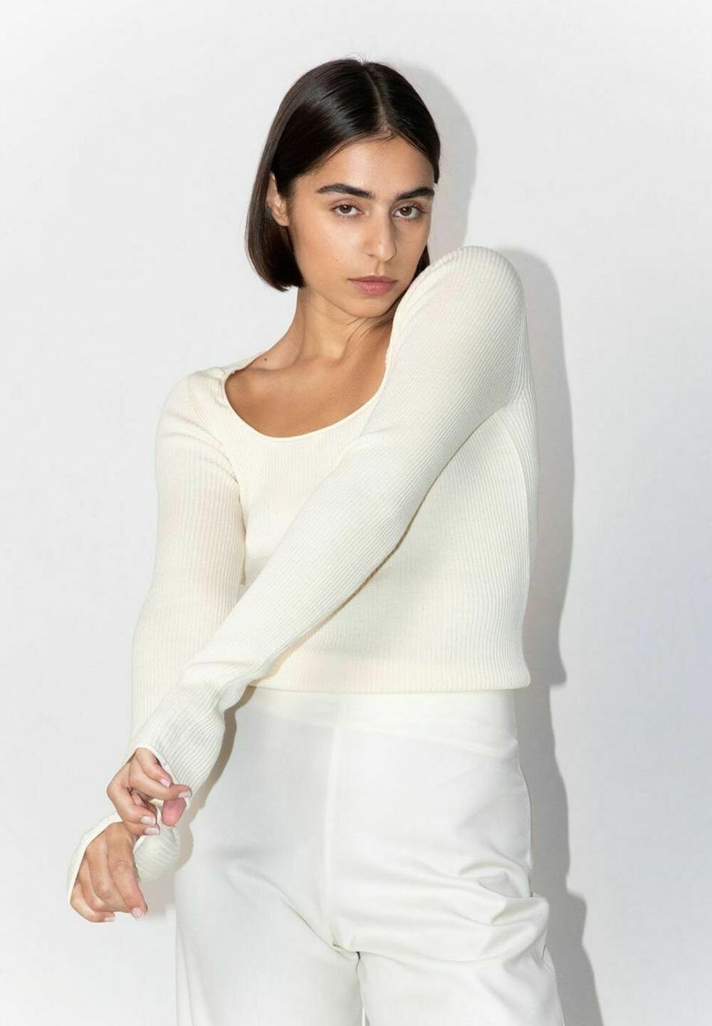 

Джемпер SCOOP CREAM Rhea., кремовый