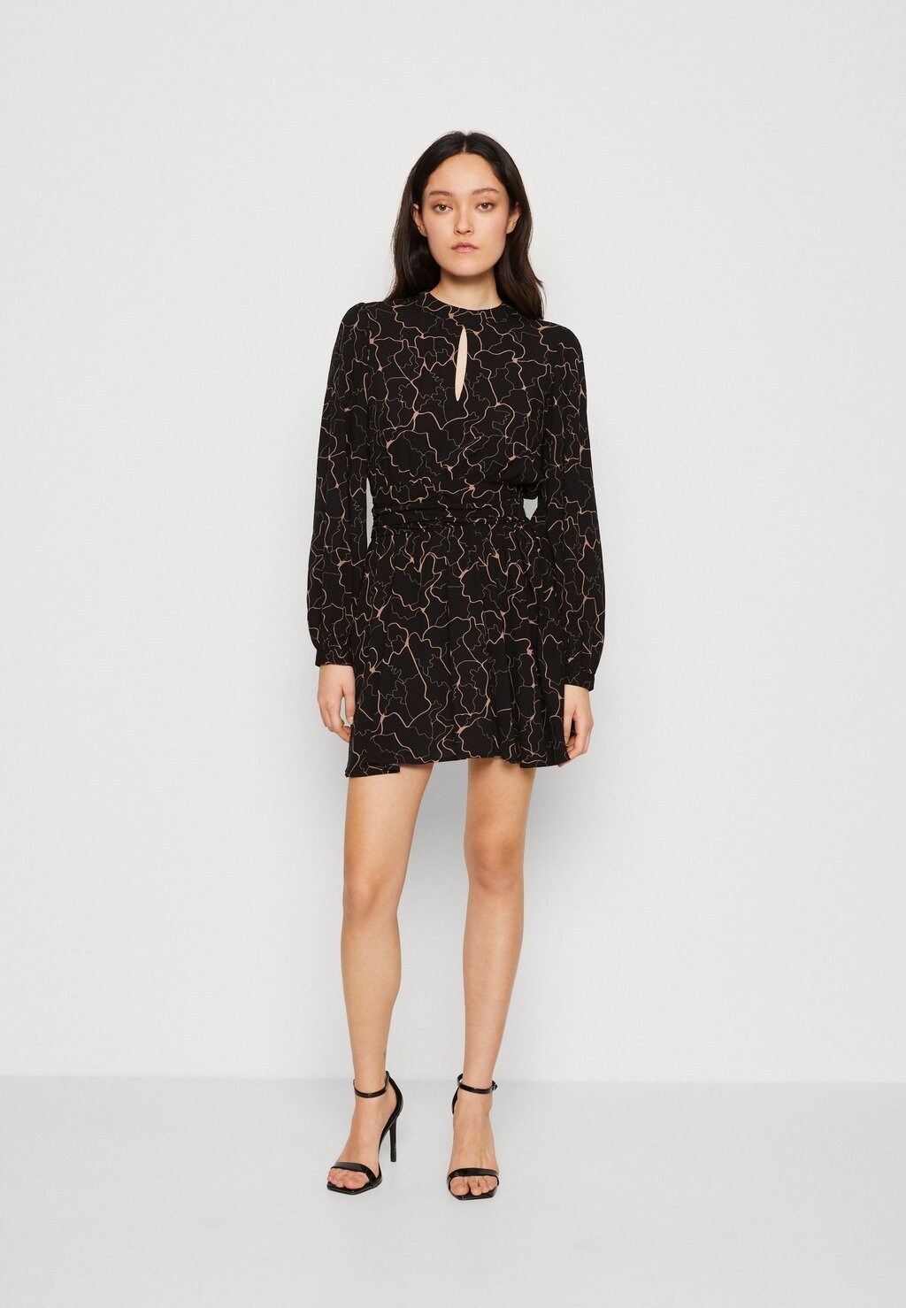 

Повседневное платье Vero Moda