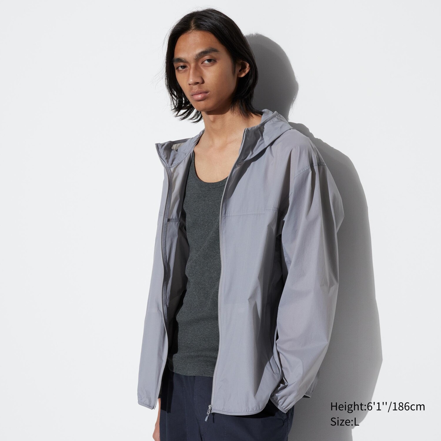 

Майка в рубчик сухого цвета UNIQLO, темно-серый