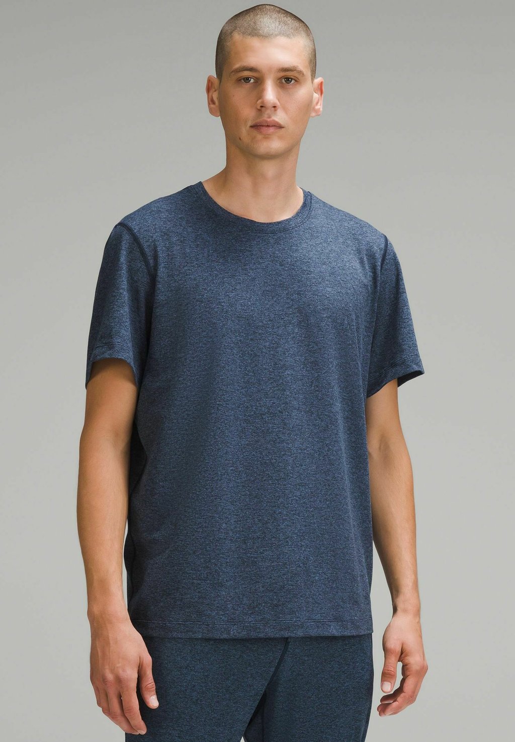 Базовая футболка Short-Sleeve lululemon, цвет heathered mineral blue heathered true navy