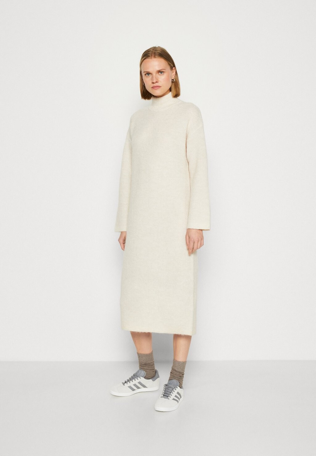 

Платье Selected Femme SLFMALINE DRESS HIGH NECK, цвет birch melange