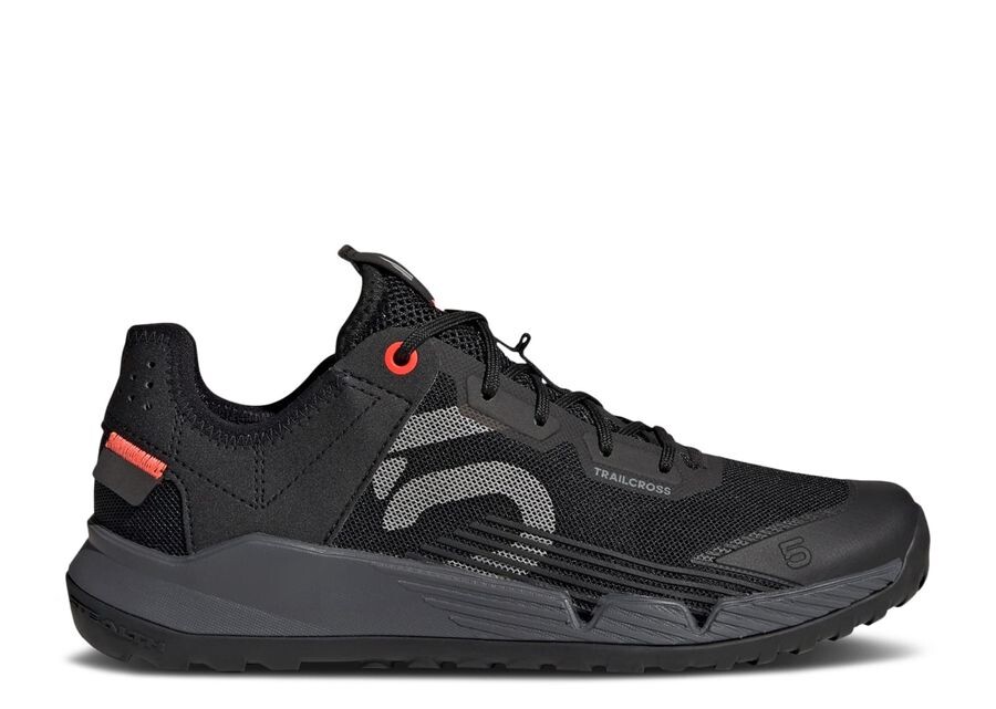

Кроссовки adidas Wmns Five Ten Trailcross Lt 'Black Grey', черный