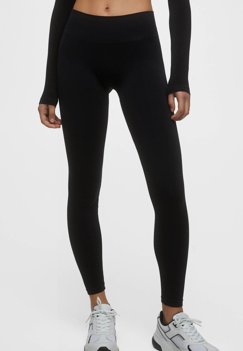 

Леггинсы PULL&BEAR, черный