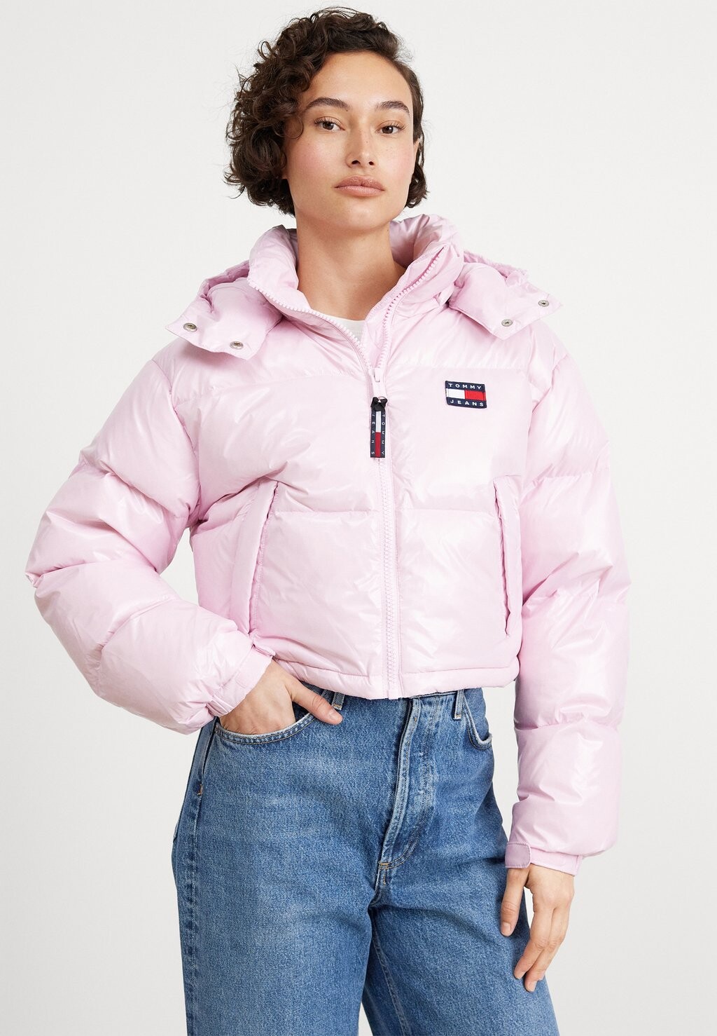 

Куртка Tommy Jeans АЛЯСКА ПУФФЕР, цвет french orchid