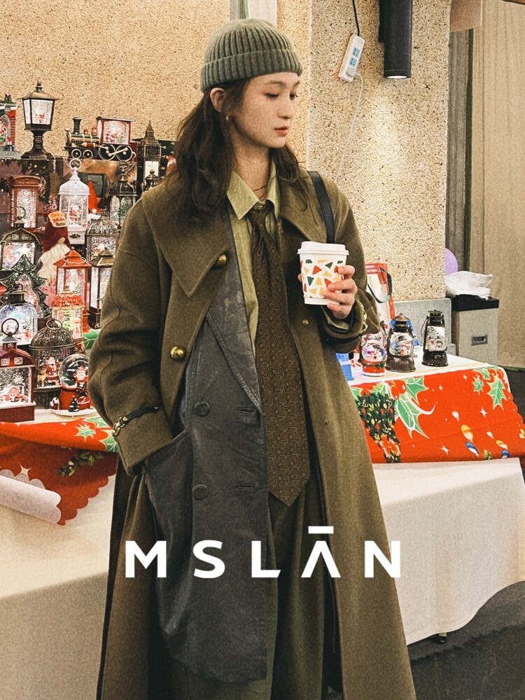 

Пальто Mslan шерстяное, красный