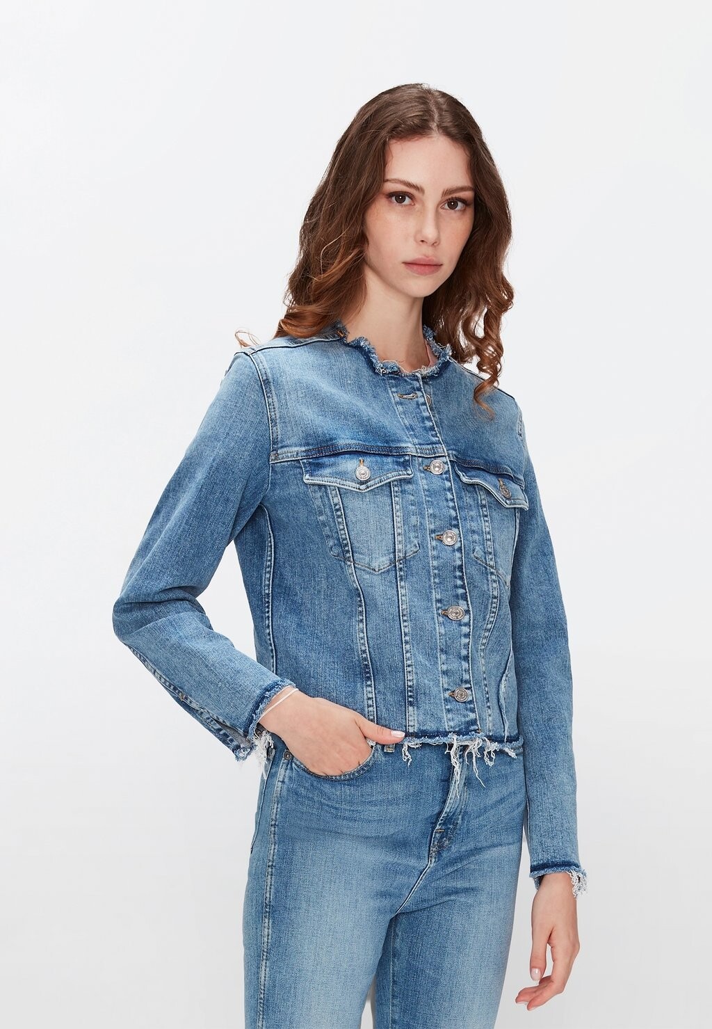 

Джинсовая куртка 7 for all mankind, светло-синий