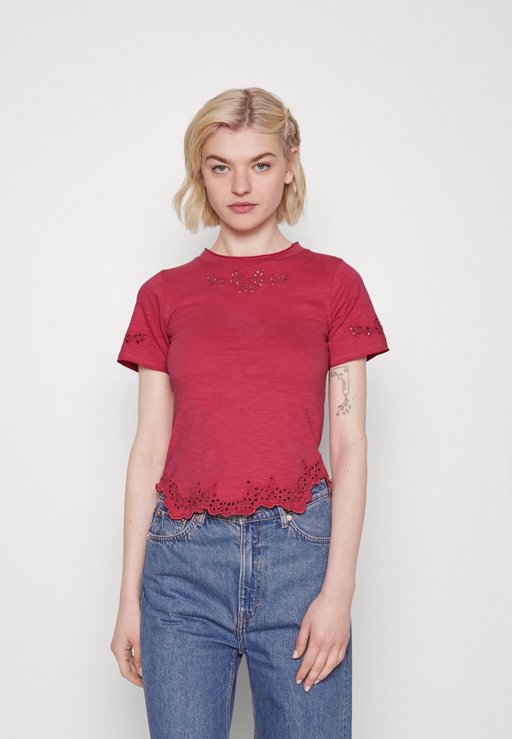 

Базовая футболка Free People, Красный