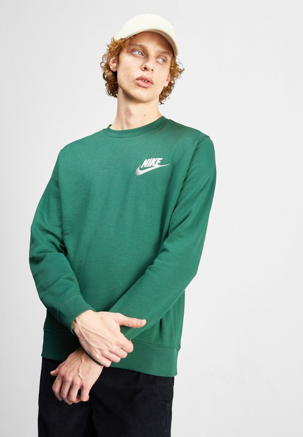 

Толстовка Nike Club Crew, пихта, Зеленый