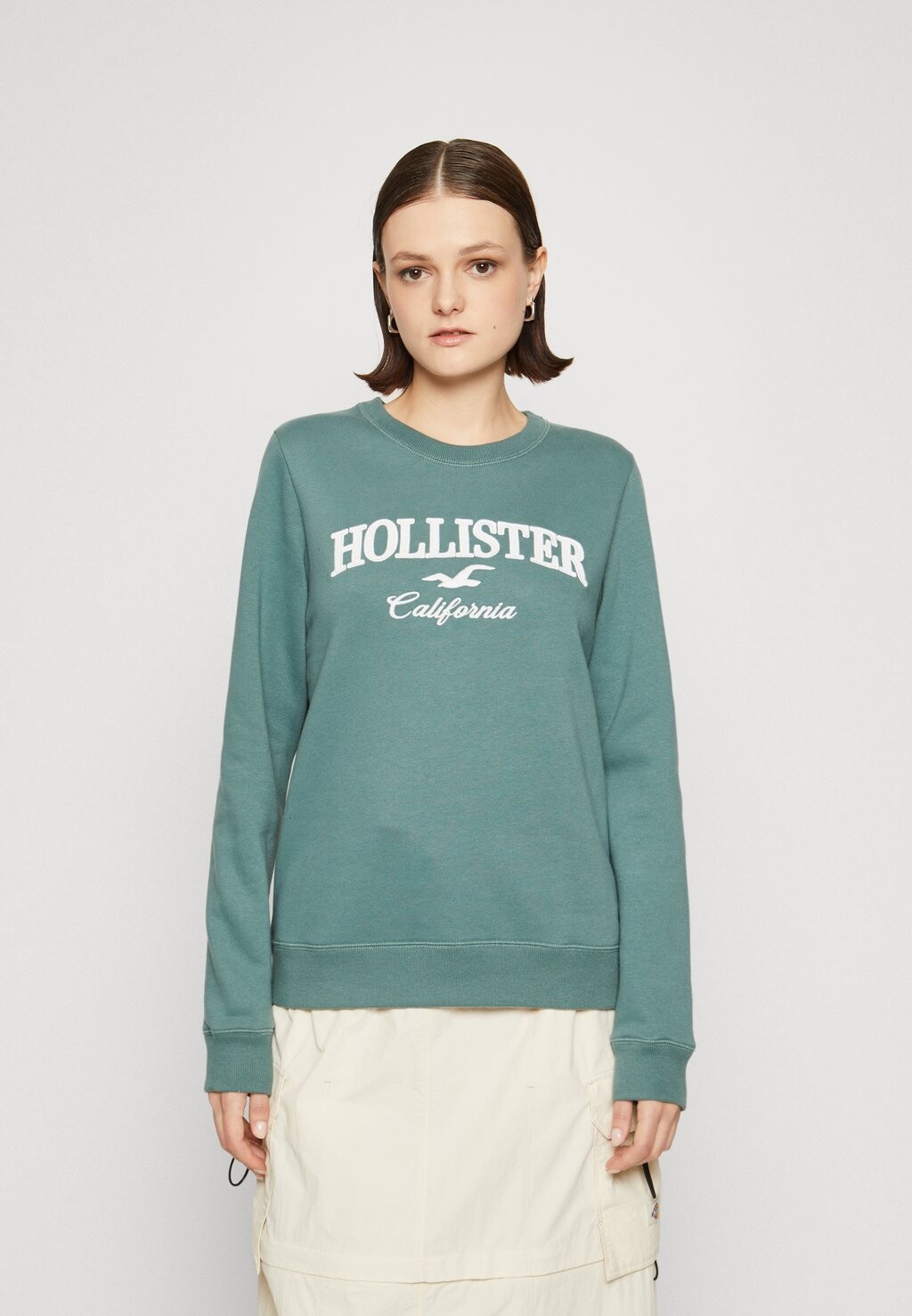

Толстовка CORE CREW Hollister Co., цвет silver pine