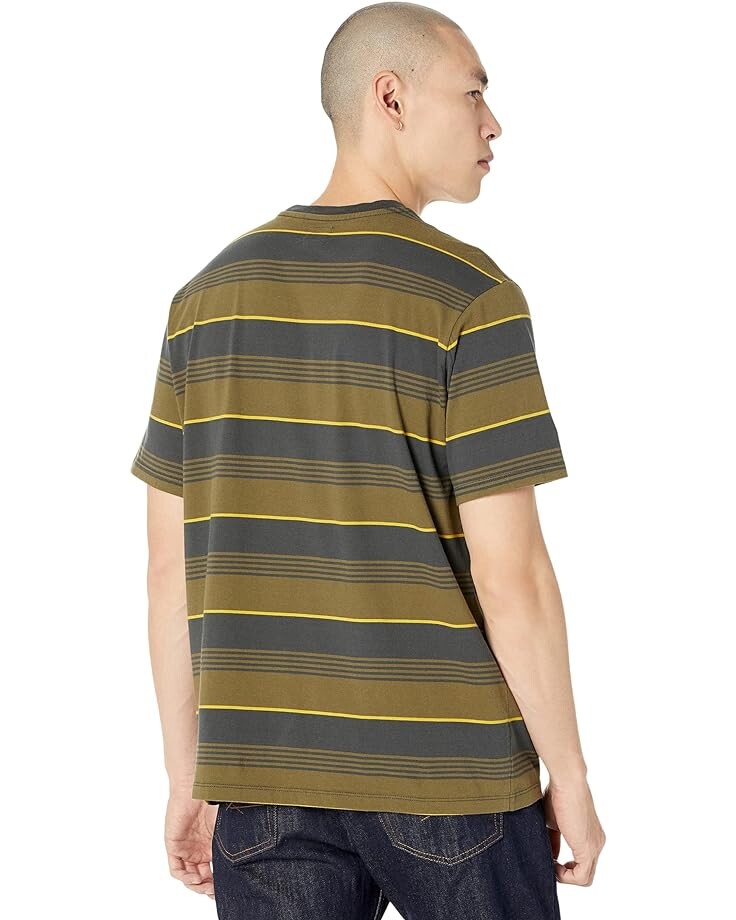 

Футболка Levi's Premium The Essential Tee, цвет Sierra Dark Olive