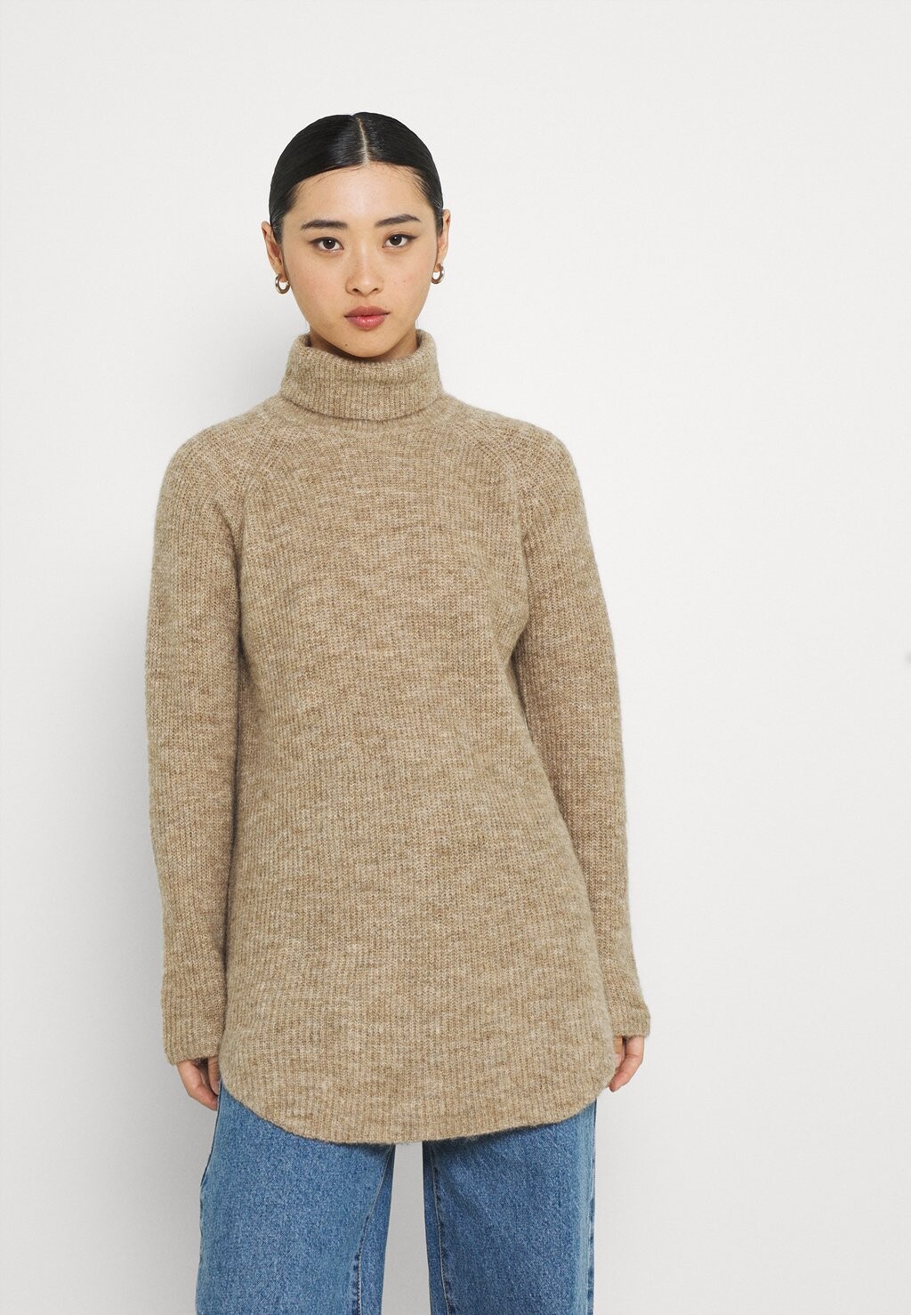 

Свитер PCELLEN LONG Pieces Petite, серебристая норка