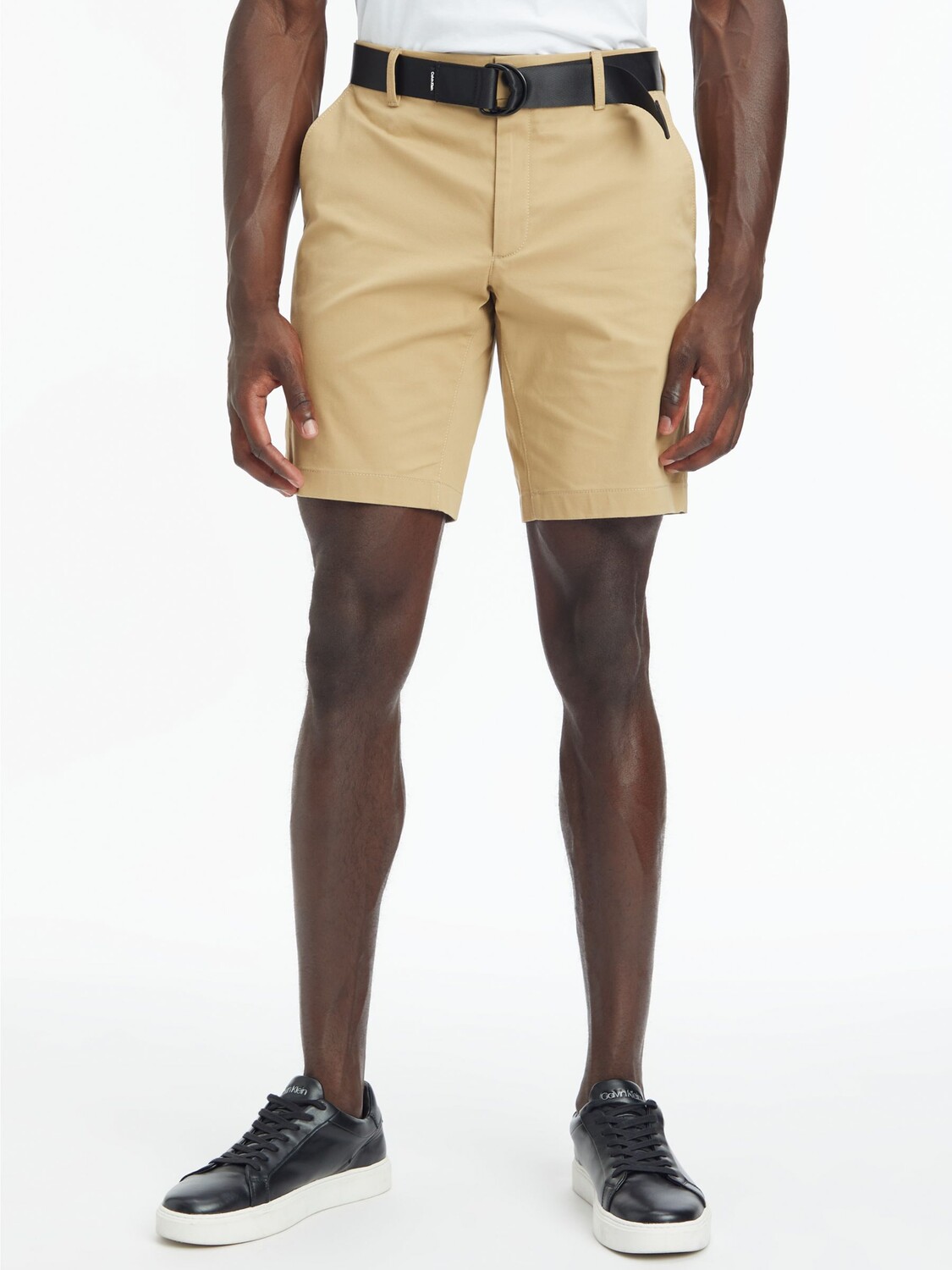 

Calvin Klein Modern Twill Минимальные шорты с поясом, травертин