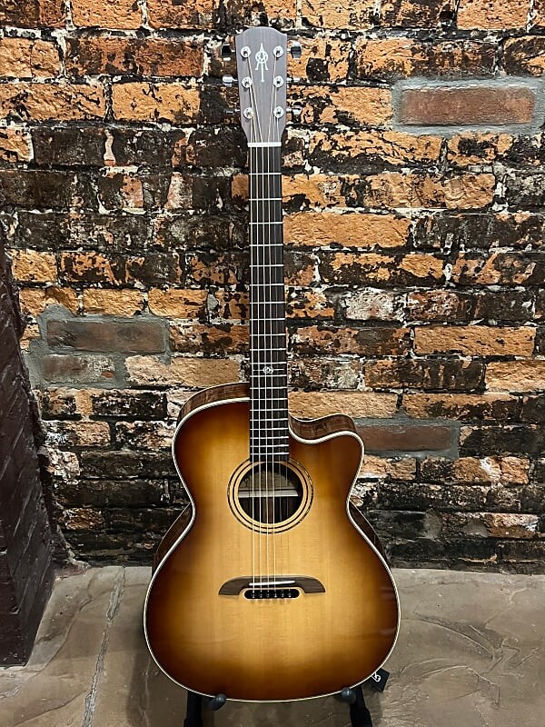 

Акустическая гитара Alvarez Yairi Masterworks Series GY70CESHB Shadowburst
