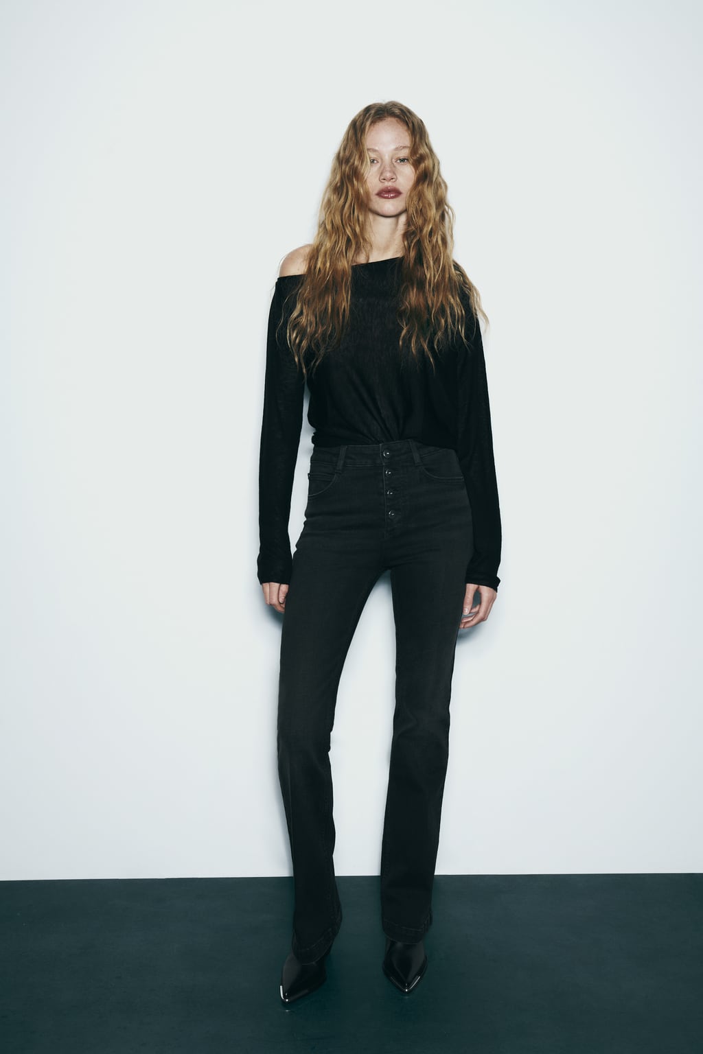 

Расклешенные джинсы с высокой талией Z1975 ZARA, черный