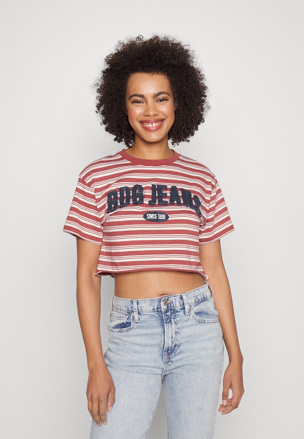 

Футболка с принтом BDG Urban Outfitters, красный