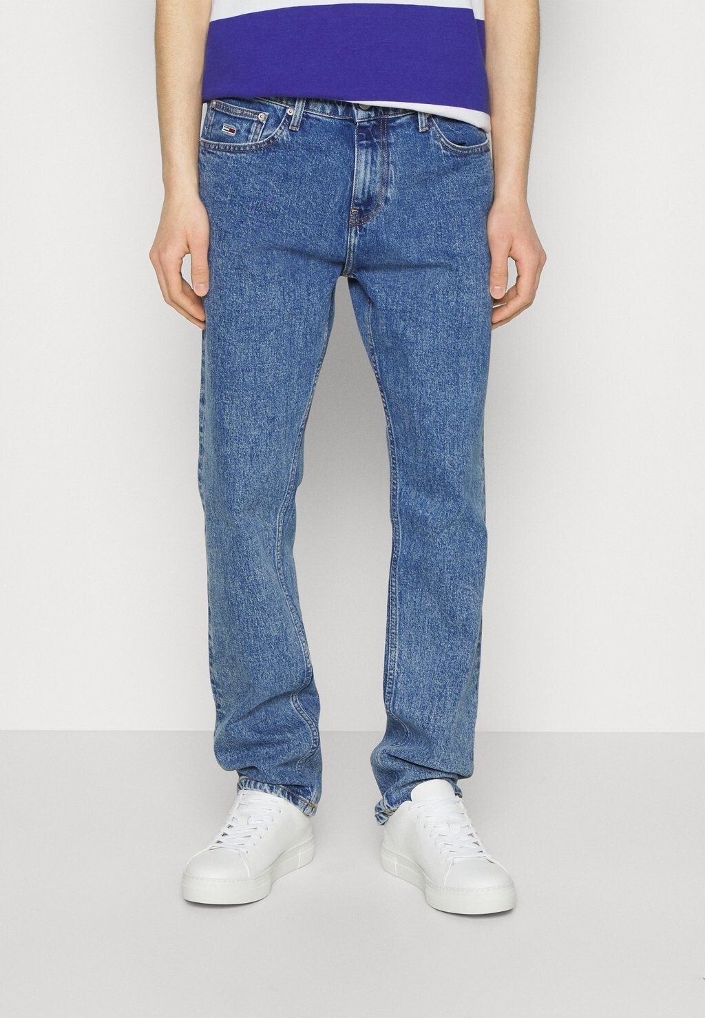 

Джинсы-сигареты RYAN Tommy Jeans, средний деним