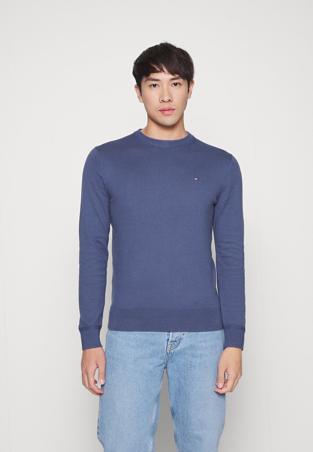 

Свитер Tommy Hilfiger