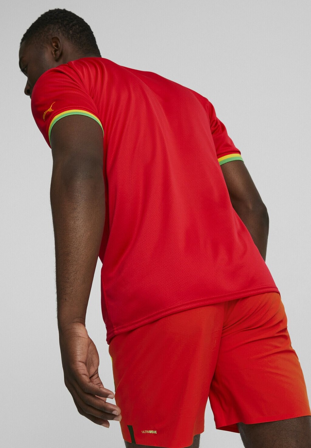 

Футболка Puma