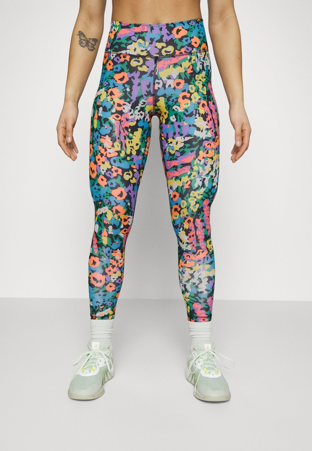 

Тайтсы Adidas