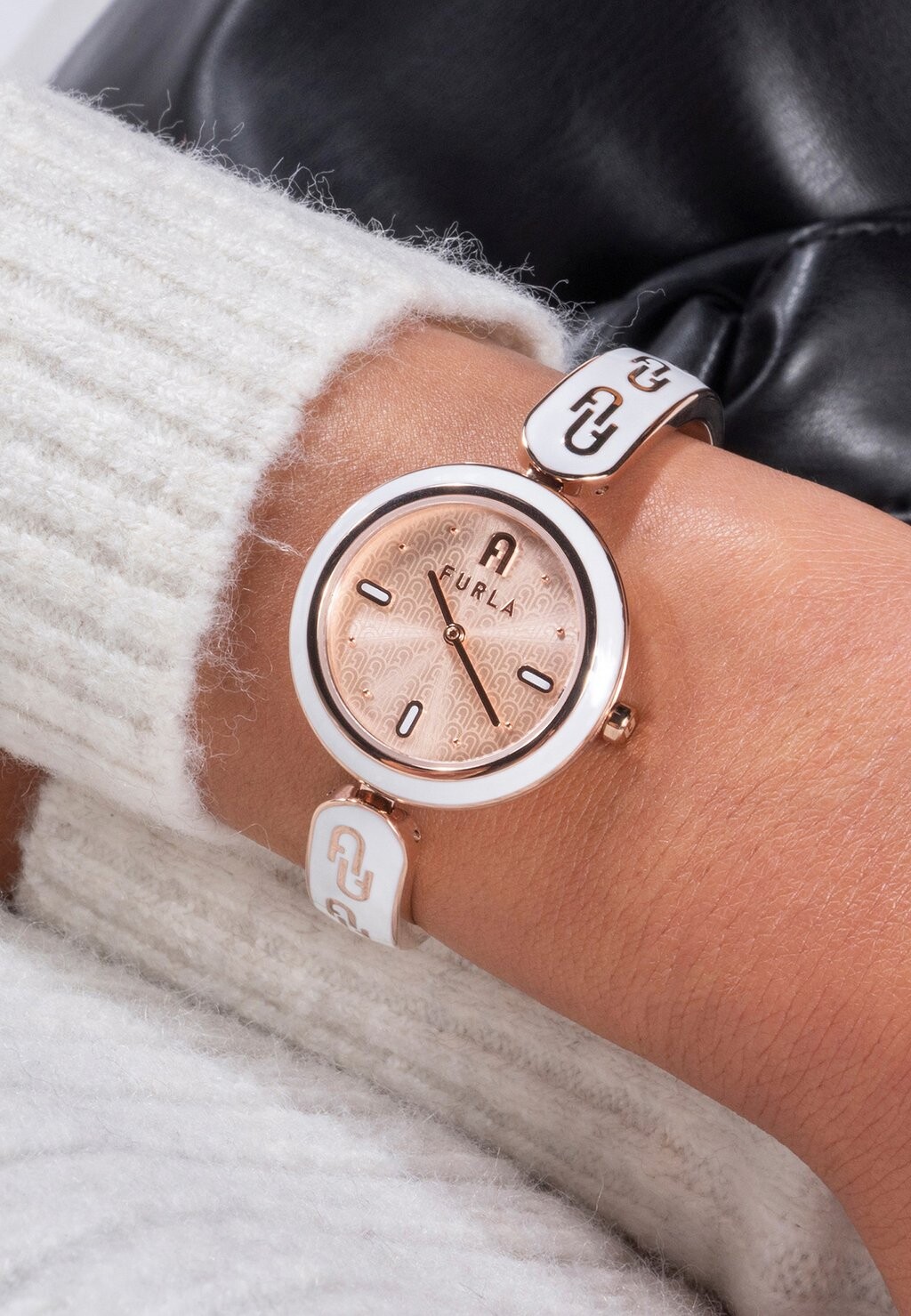 

Часы Furla, розовое золото