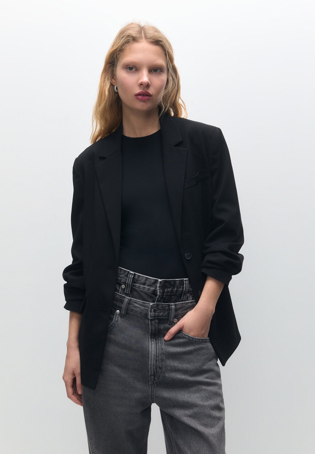 

Пиджак Double Breasted With Flap Pockets PULL&BEAR, черный
