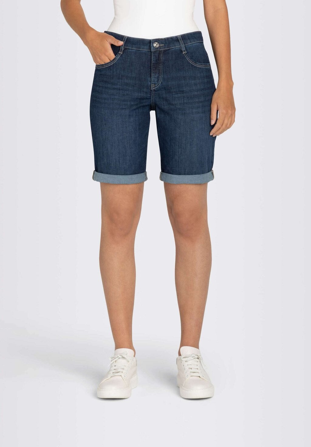 

Джинсовые шорты MAC Jeans