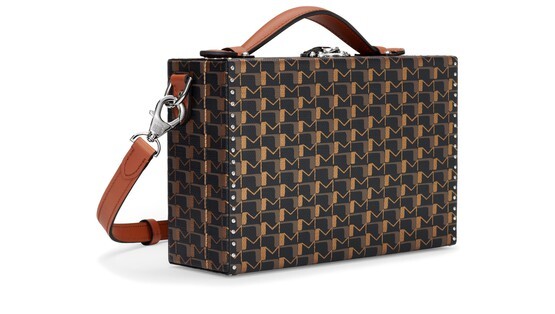 

Маленький Чемодан Ту Moynat