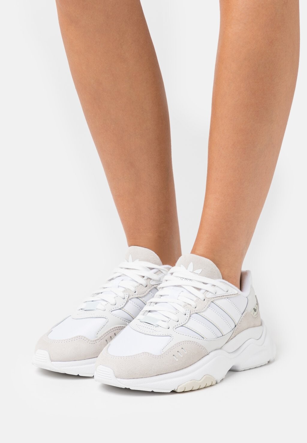 

Кроссовки adidas Originals