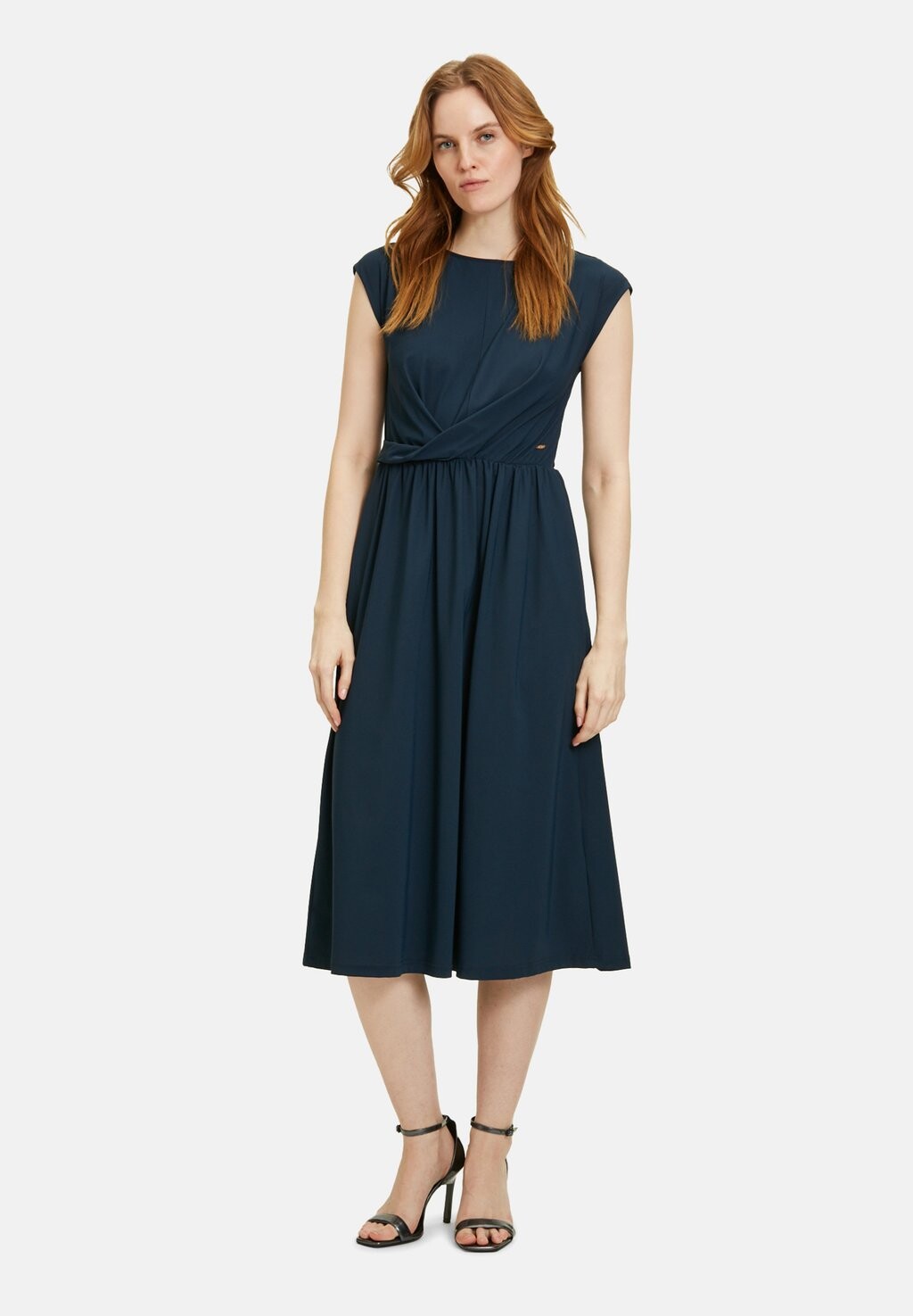 

Платье из джерси MIT RAFFUNG Betty & Co, цвет navy blue