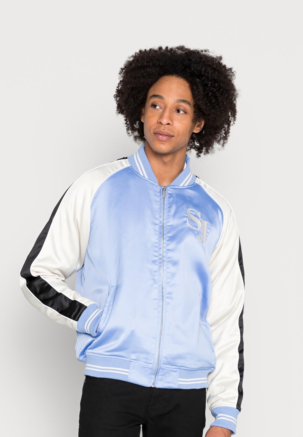 

Бомбер MONOGRAM LOGO SOUVENIR JACKET Sean John, синий
