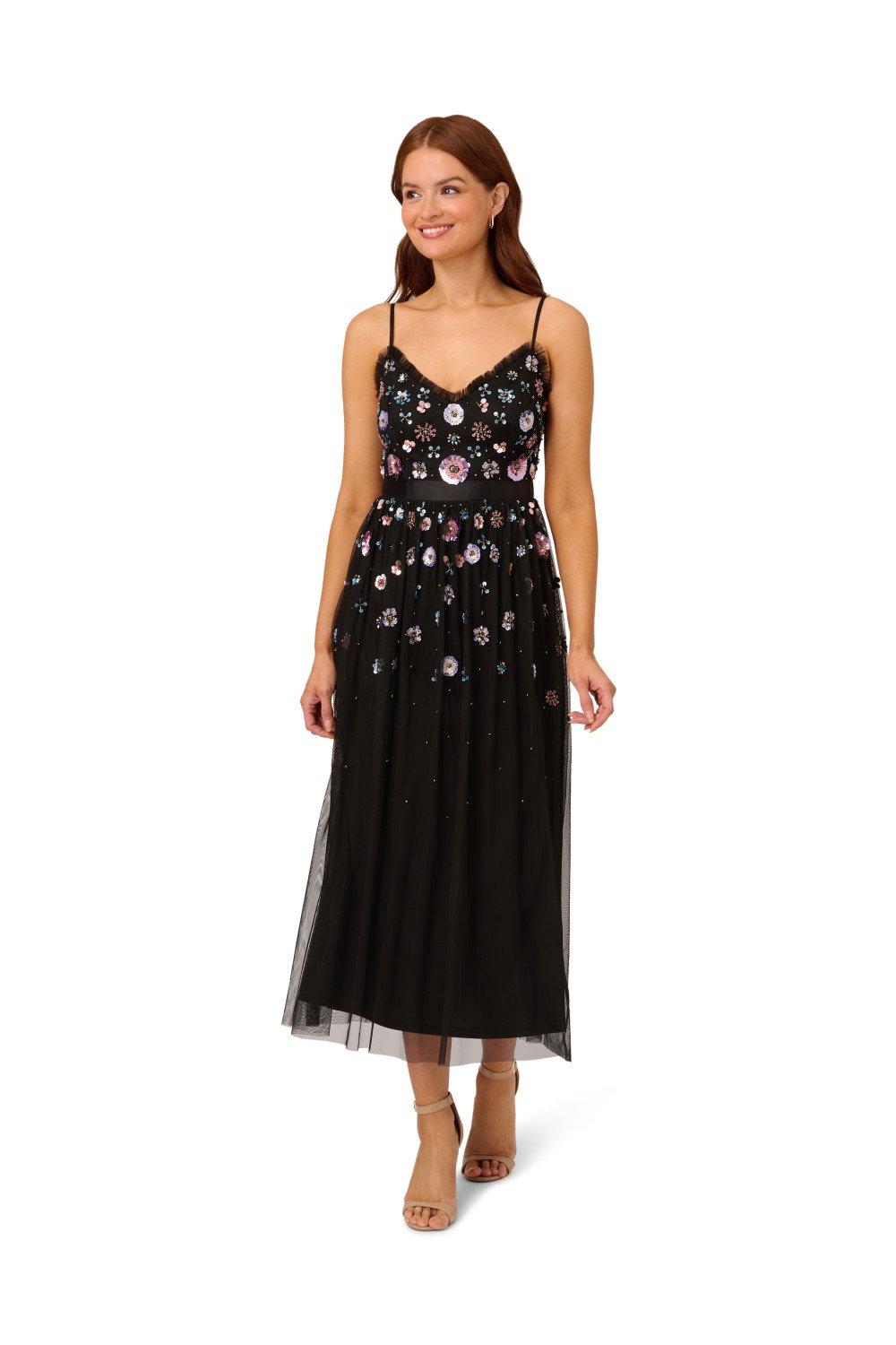 платье миди antonia расшитое бисером sir черный Платье с цветочным принтом и бисером Adrianna Papell, черный