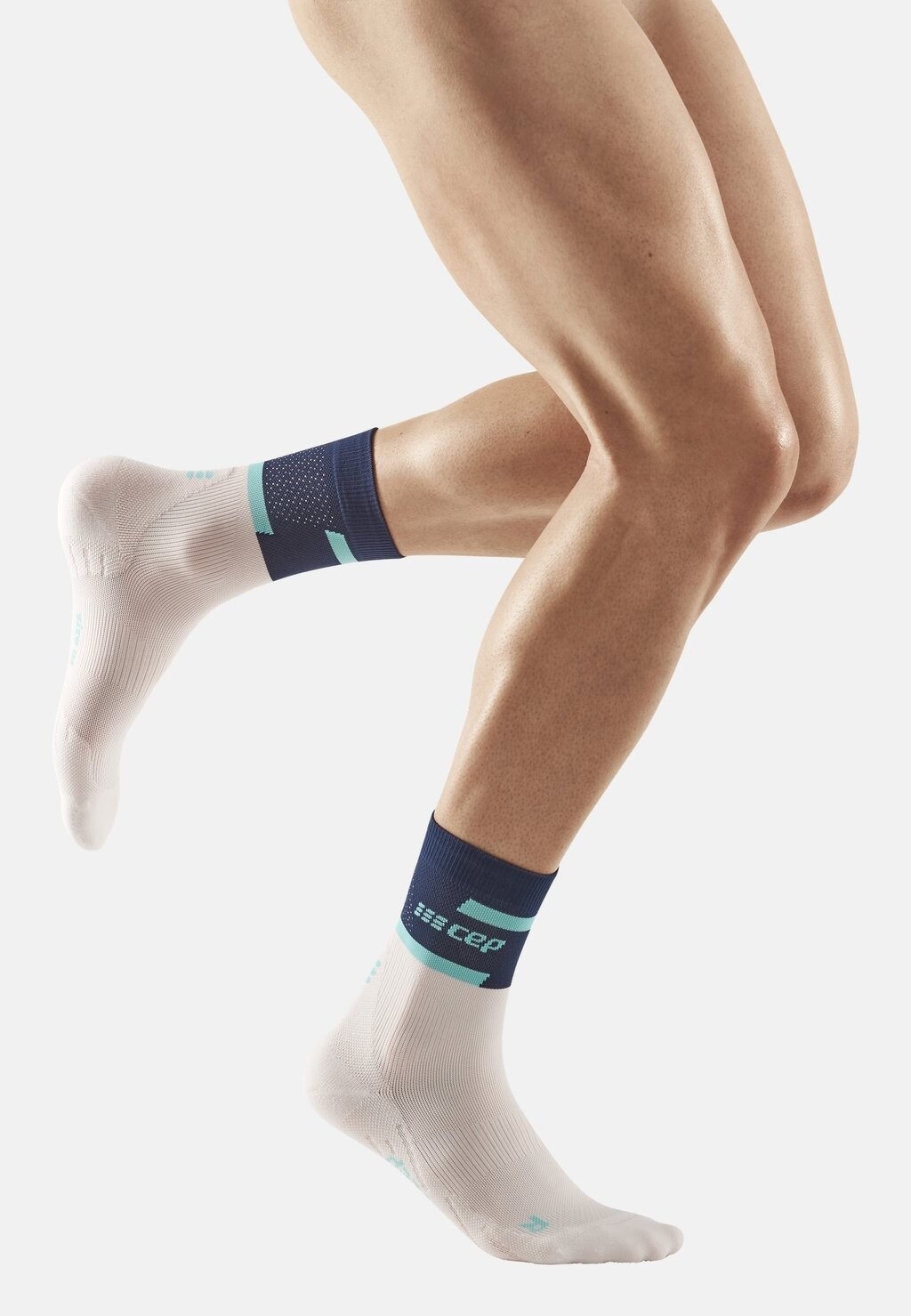 

Спортивные носки COMPRESSION CEP, цвет blue off white