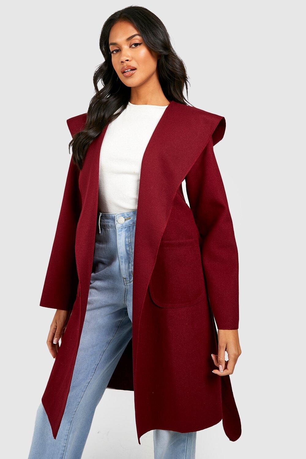 

Шерстяное пальто с капюшоном boohoo, красный