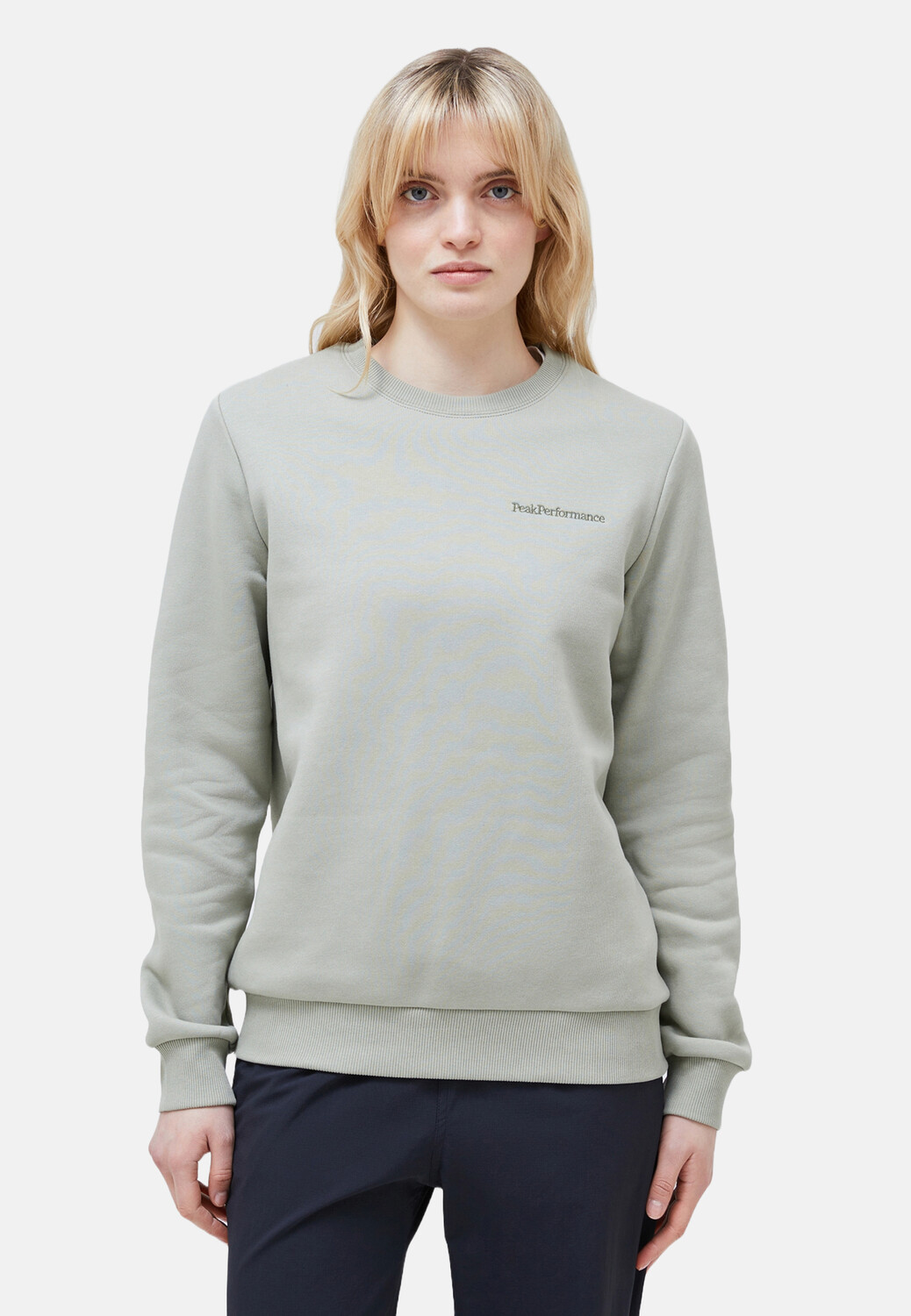 

Толстовка Peak Performance pullover W Original Small Logo Crew, цвет gruen